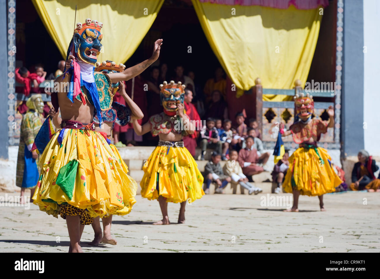 maskierte Tänzer Tsechu Festivals, Thimphu Gompa Kloster Phobjikha Tal, Bhutan, Asien Stockfoto