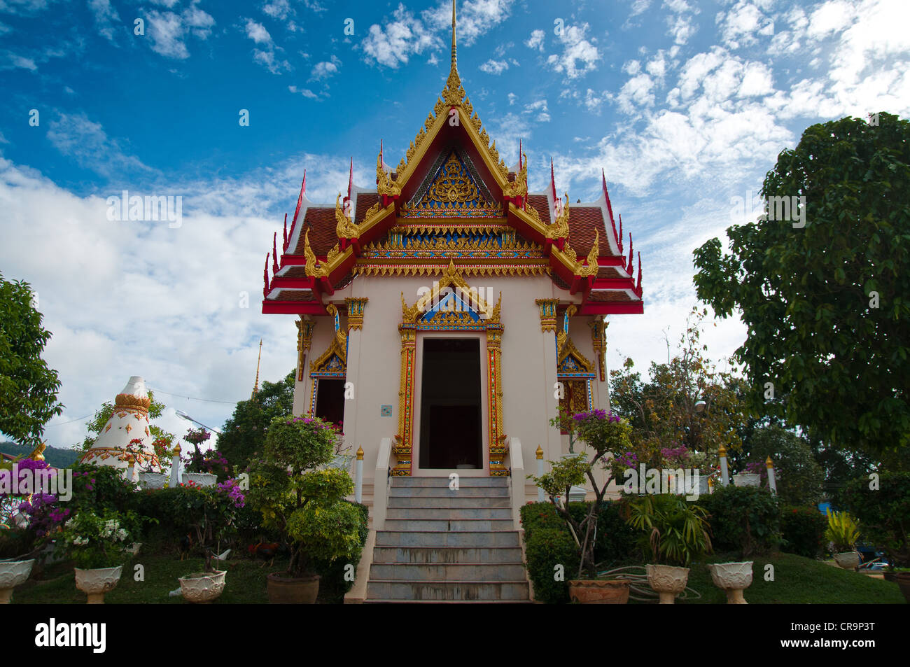 Buddhistischer Tempel Wat Karon in Phuket, Thailand Stockfoto