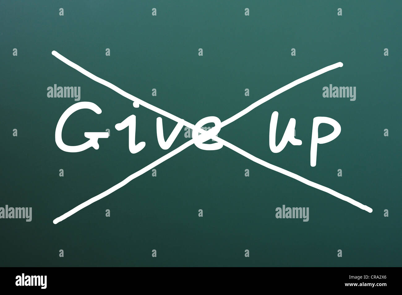 Bildung Lektion Textur Billboard alte schreiben Konzept Kreuz Handschrift wissen Lehren Mahnung aus Holz grün Stockfoto