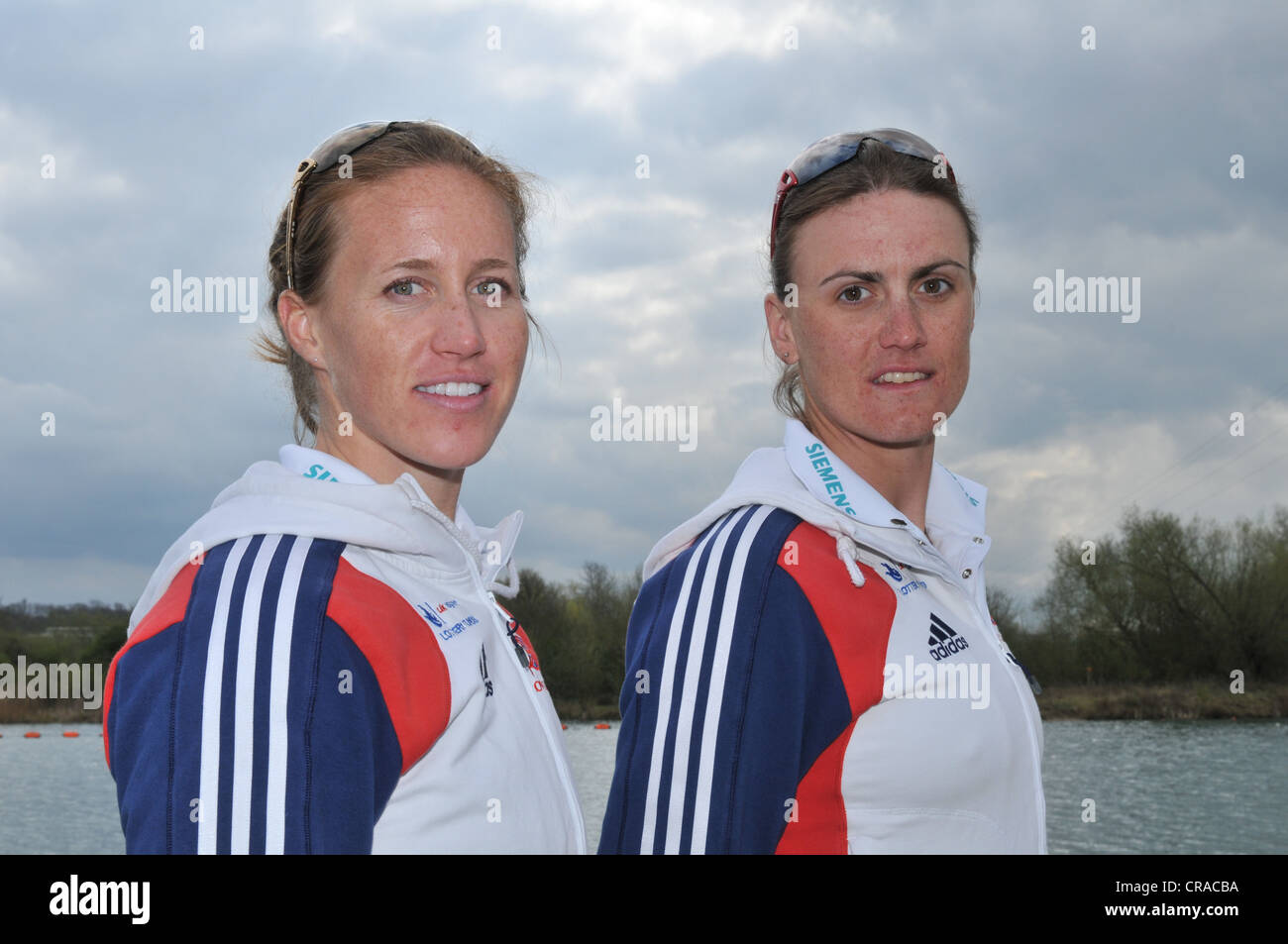 Helen Glover und Heather Stanning am Rudersee Redgrave-Pinsent, Themse, Reading, Vereinigtes Königreich. Stockfoto