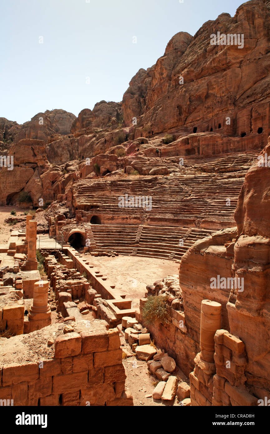 Römische Theater, Petra, die Hauptstadt der Nabatäer, Felsenstadt, UNESCO-Weltkulturerbe Hertage, Wadi Musa Stockfoto