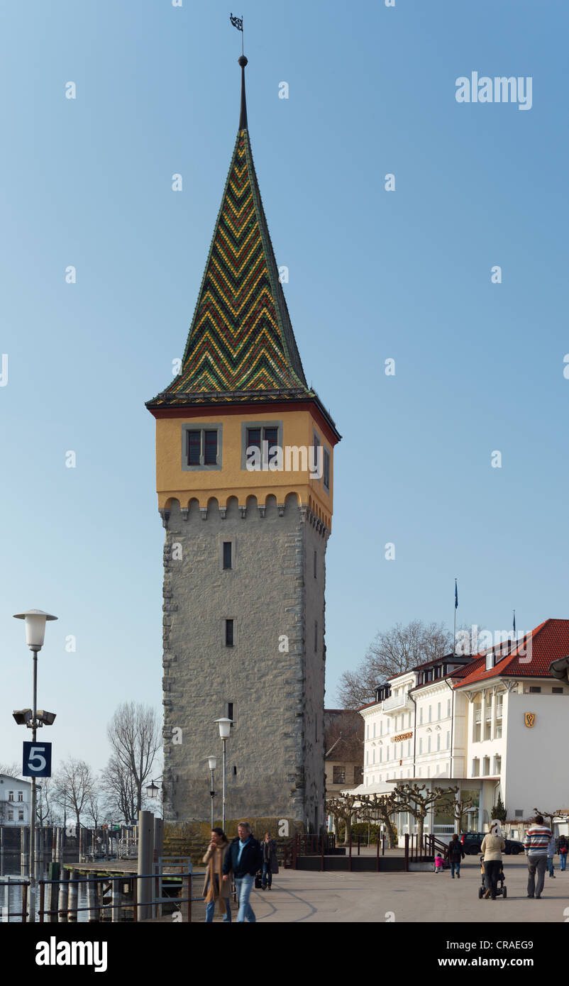 Mangenturm Turm, einer der ältesten Leuchttürme auf dem Bodensee, Lindau, Schwaben, Bayern, Deutschland, Europa Stockfoto