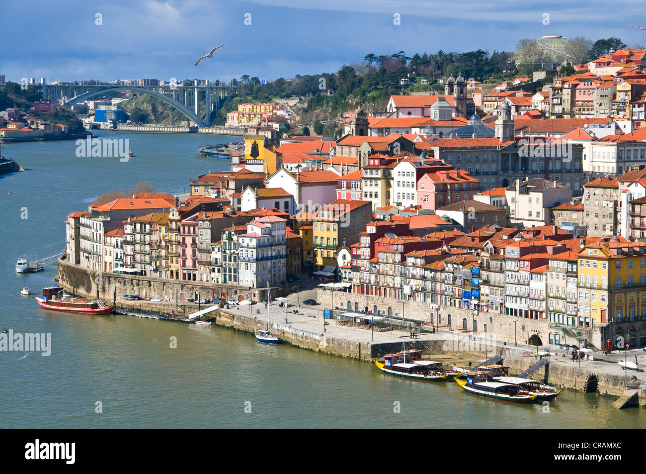 Panoramablick auf Porto mit Rio Douro, Portugal, Europa Stockfoto