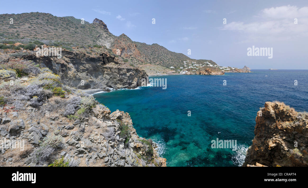 Bucht, Insel Panarea, Äolischen Inseln oder Liparischen Inseln, Sizilien, Süditalien, Italien, Europa Stockfoto