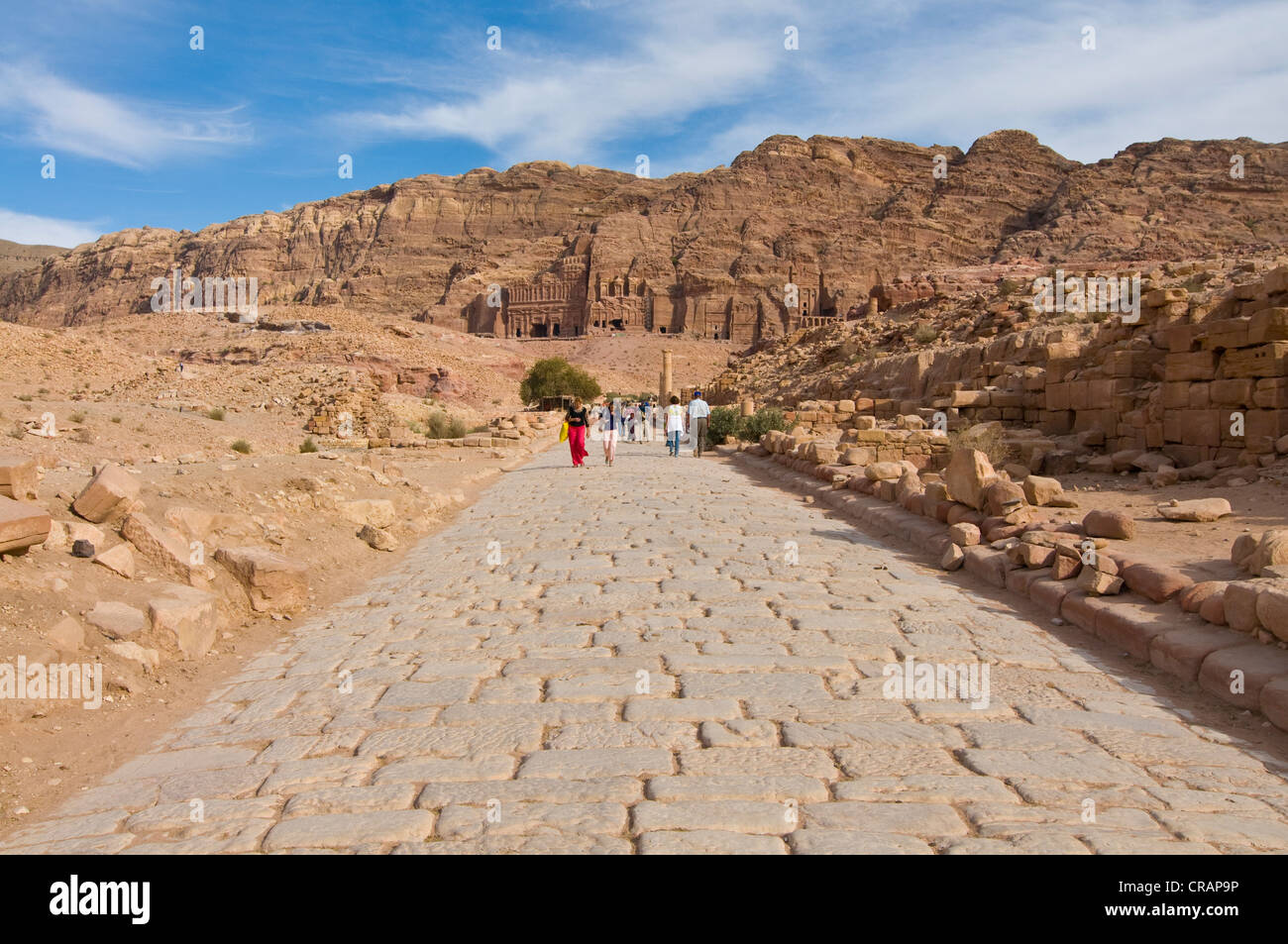 Alte Straße in den Ruinen von Petra, eine UNESCO World Heritage Site, Jordanien, Middle East, Asia Stockfoto