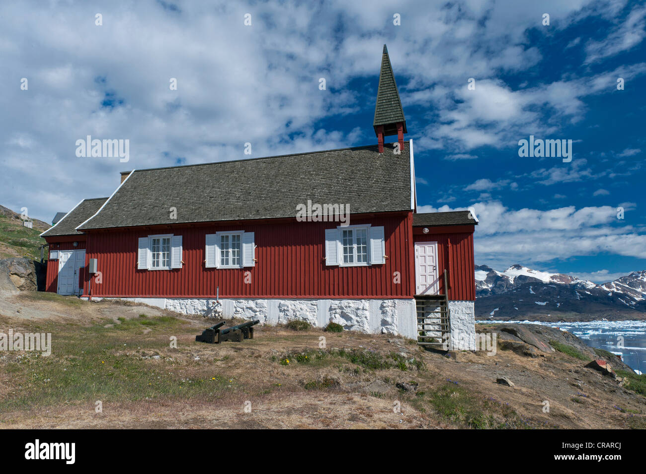 Alte Kirche von Tasiilaq, auch bekannt als Ammassalik, Ostgrönland, Grönland Stockfoto