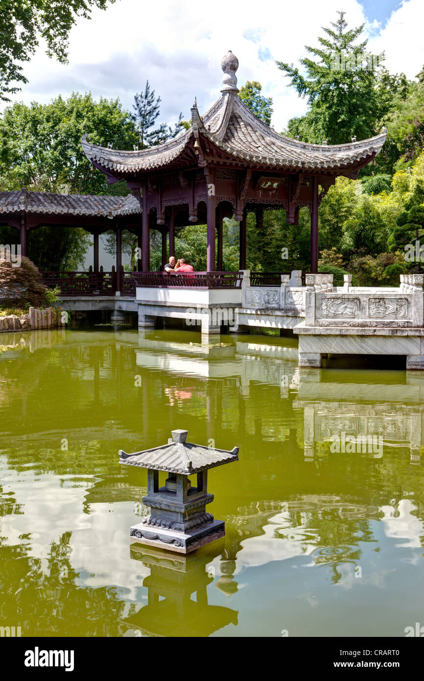 Bethmann park chinese garden frankfurt Fotos und Bildmaterial in