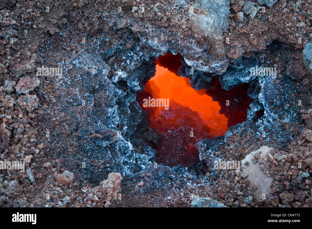 Geschmolzene Lava, Fimmvoerduháls Pass, Eruptionsstelle, Fissura Ausbruch, Eyjafjallajoekull, isländischen Hochland, Southern Island Stockfoto