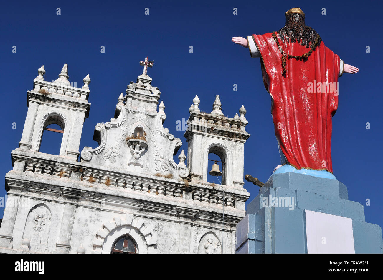 Figur des Christus, katholische Kirche in Fort Terekhol, Heritage Hotel, Terekhol, Goa, Südindien, Indien, Asien Stockfoto