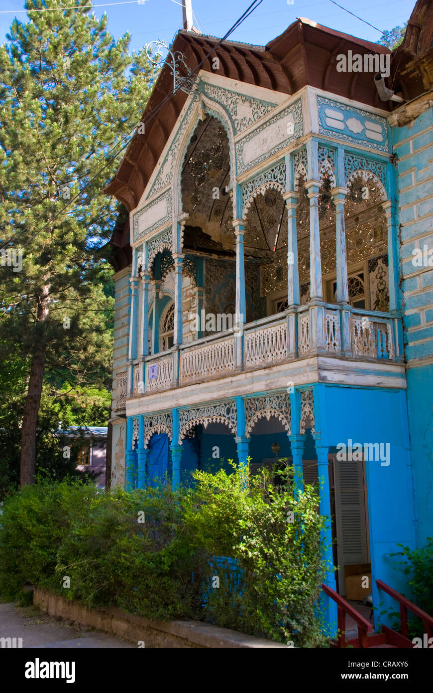 Heruntergekommenen Villa in Borjomi, Georgien, Kaukasus Stockfoto