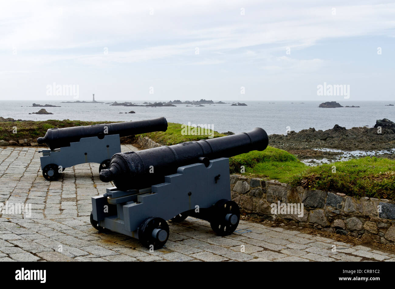 Kanonen bewacht Westküste Bucht auf Guernsey, Channel Isles UK Stockfoto