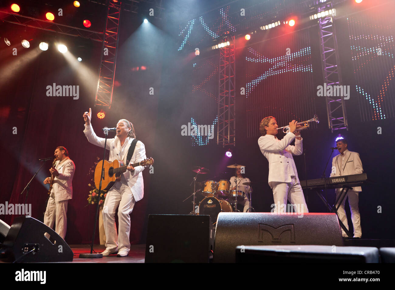 Austrian pop band die paldauer -Fotos und -Bildmaterial in hoher ...