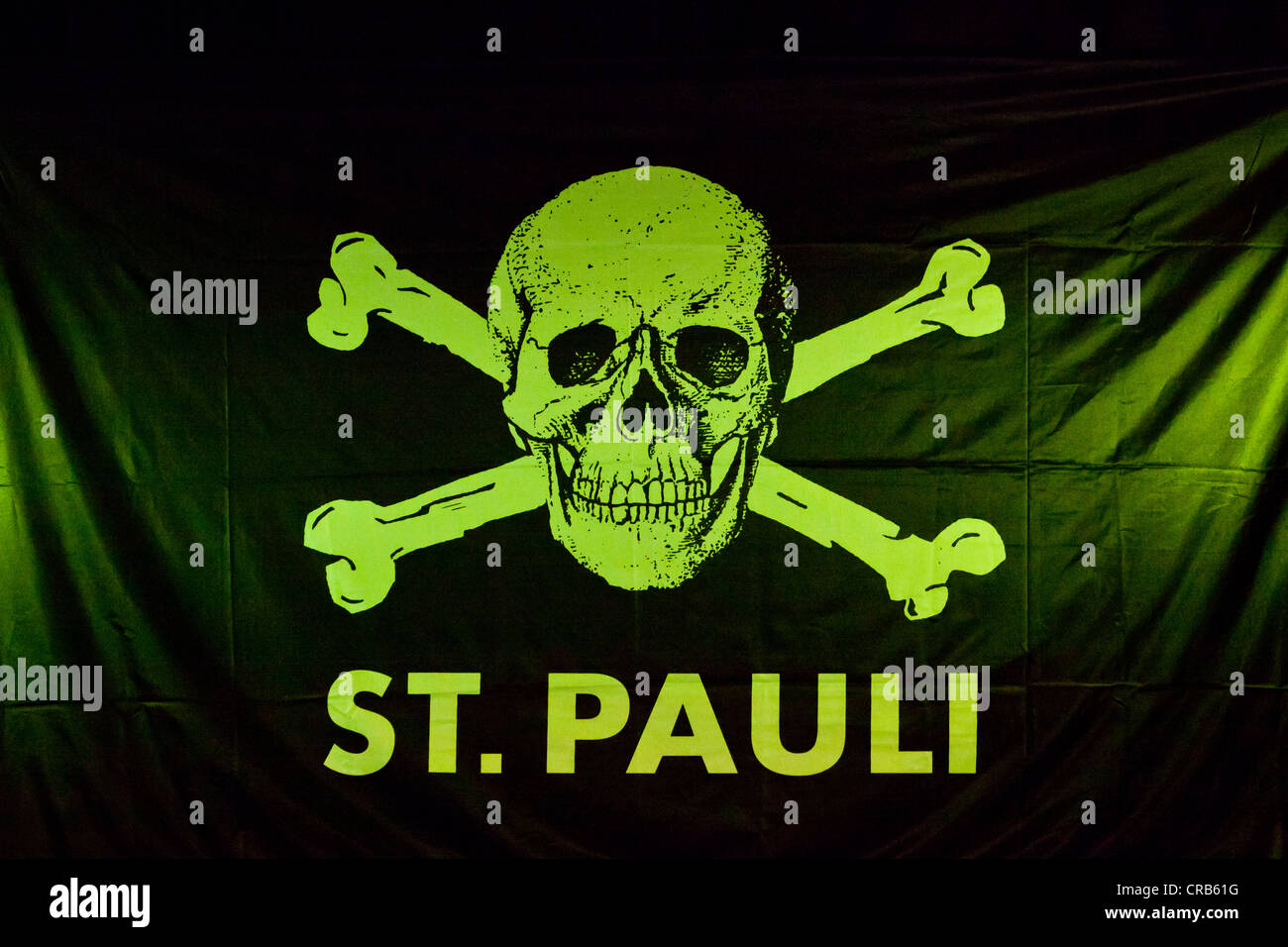 Totenkopf mit dem Schriftzug St. Pauli Stockfoto