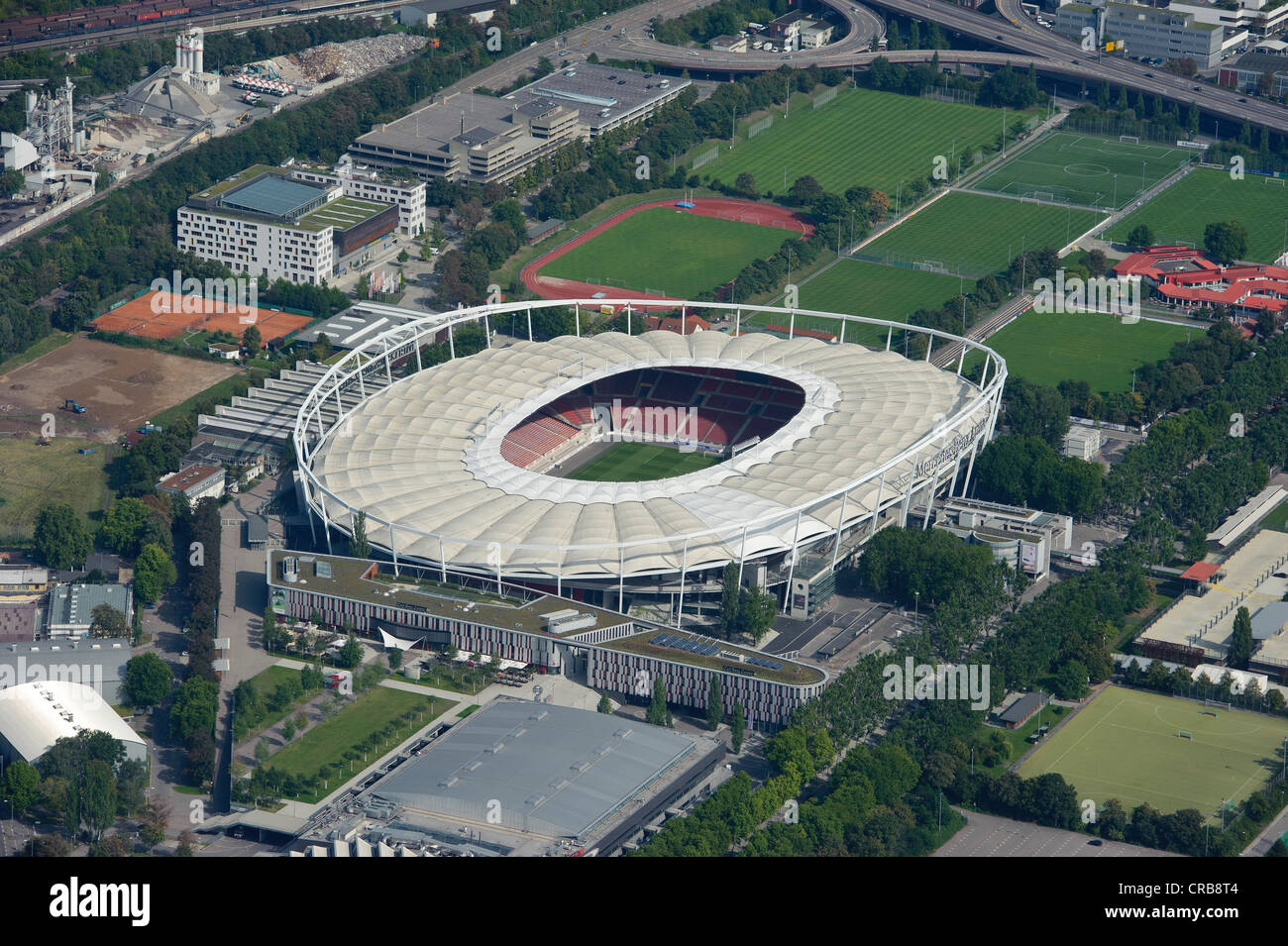 Luftaufnahme Neckarpark Vfb Stuttgart Fussball Stadion Mercedes Benz Arena Stuttgart Baden Wurttemberg Deutschland Europa Stockfotografie Alamy