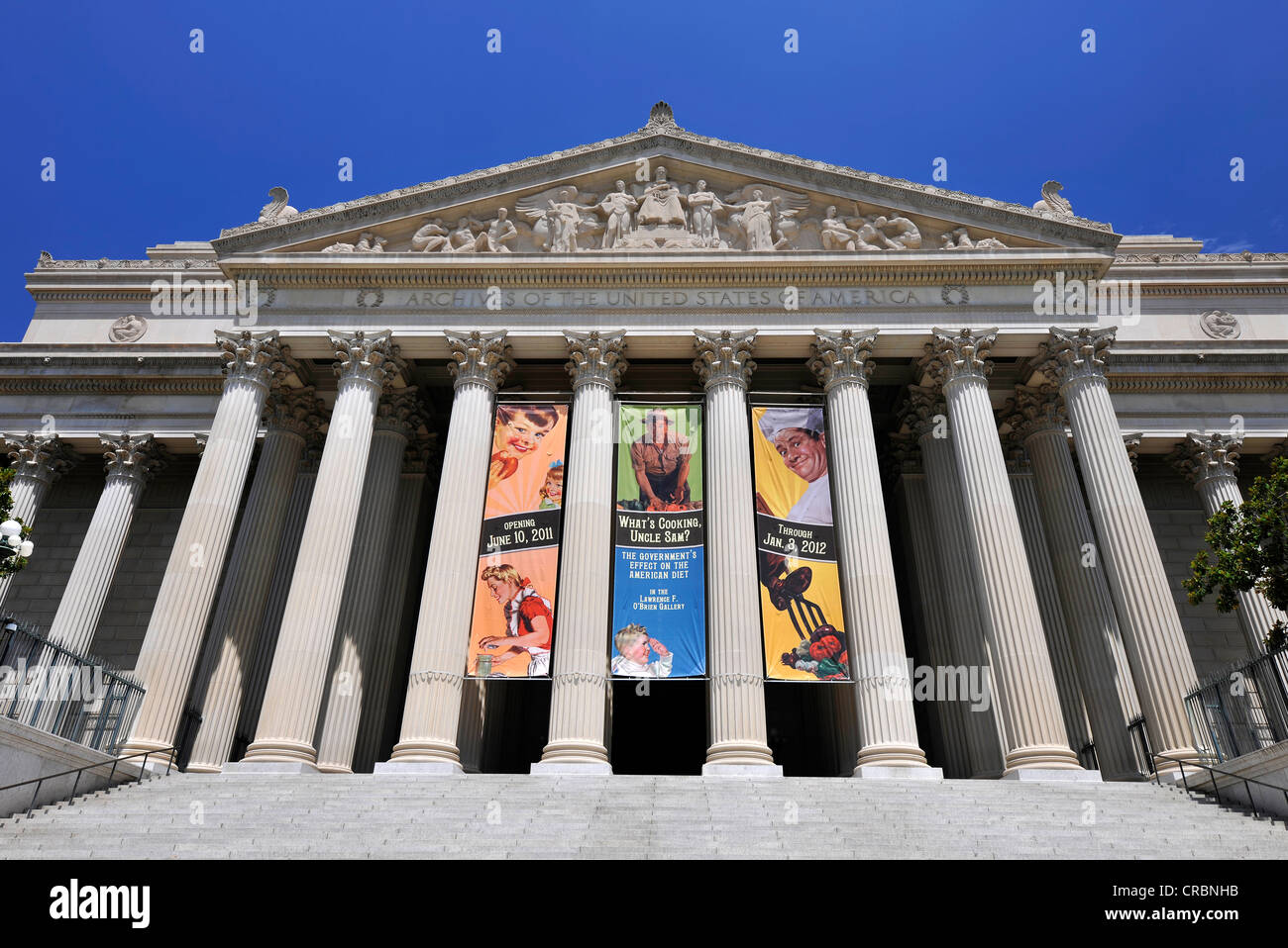 Neo-klassische Fassade des Archivs der Vereinigten Staaten Gebäude, Smithsonian Institution, National Mall, Washington DC Stockfoto