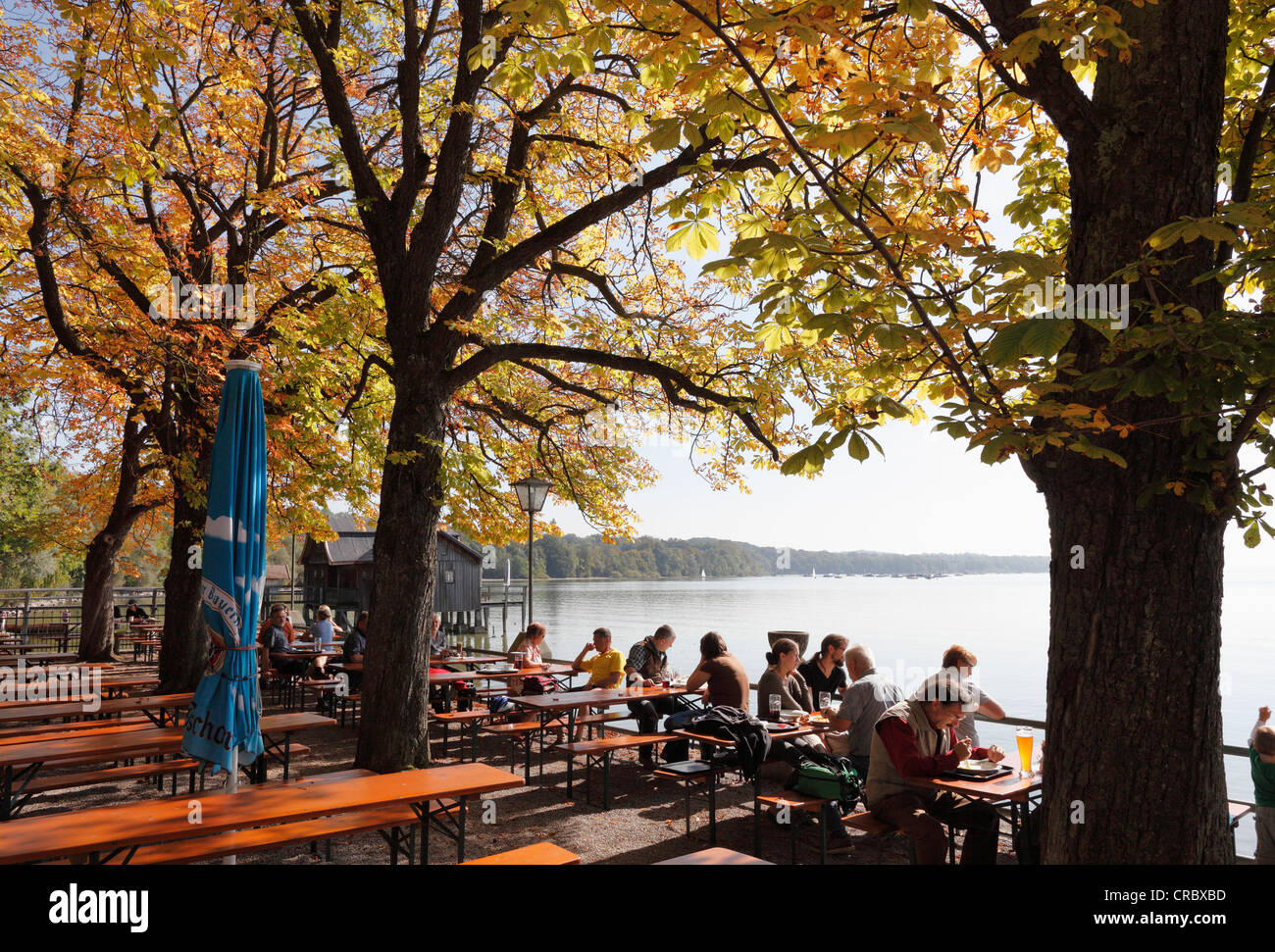 Ammersee Biergarten Direkt Am See Biergarten am see ammer -Fotos und -Bildmaterial in hoher Auflösung – Alamy