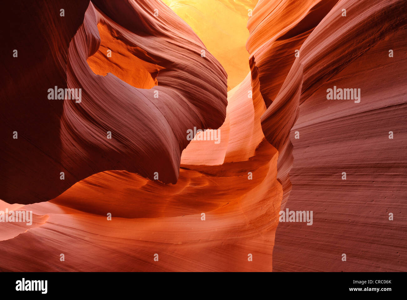 Rock-Formation Lady im Wind, roter Sandstein Moenkopi-Formation, Felsformationen, Farben und Texturen in der unteren Stockfoto