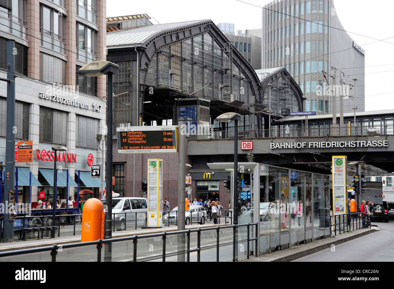 Friedrichstrasse Bahnhof, Berlin-Mitte, Deutschland, Europa Stockfoto