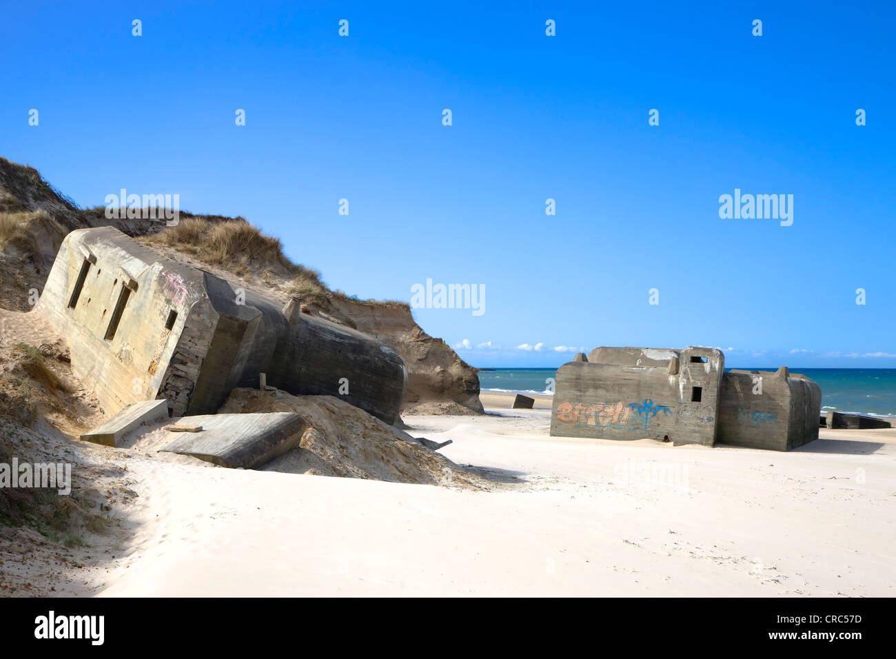 Alten Weltkrieg Luftschutzbunker am Strand in Loekken, Nord-Jütland, Dänemark, Europa Stockfoto