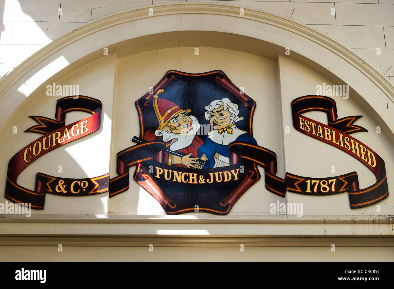 Punch and Judy Pub, The Market, Covent Garden Piazza, London, England Stockfoto