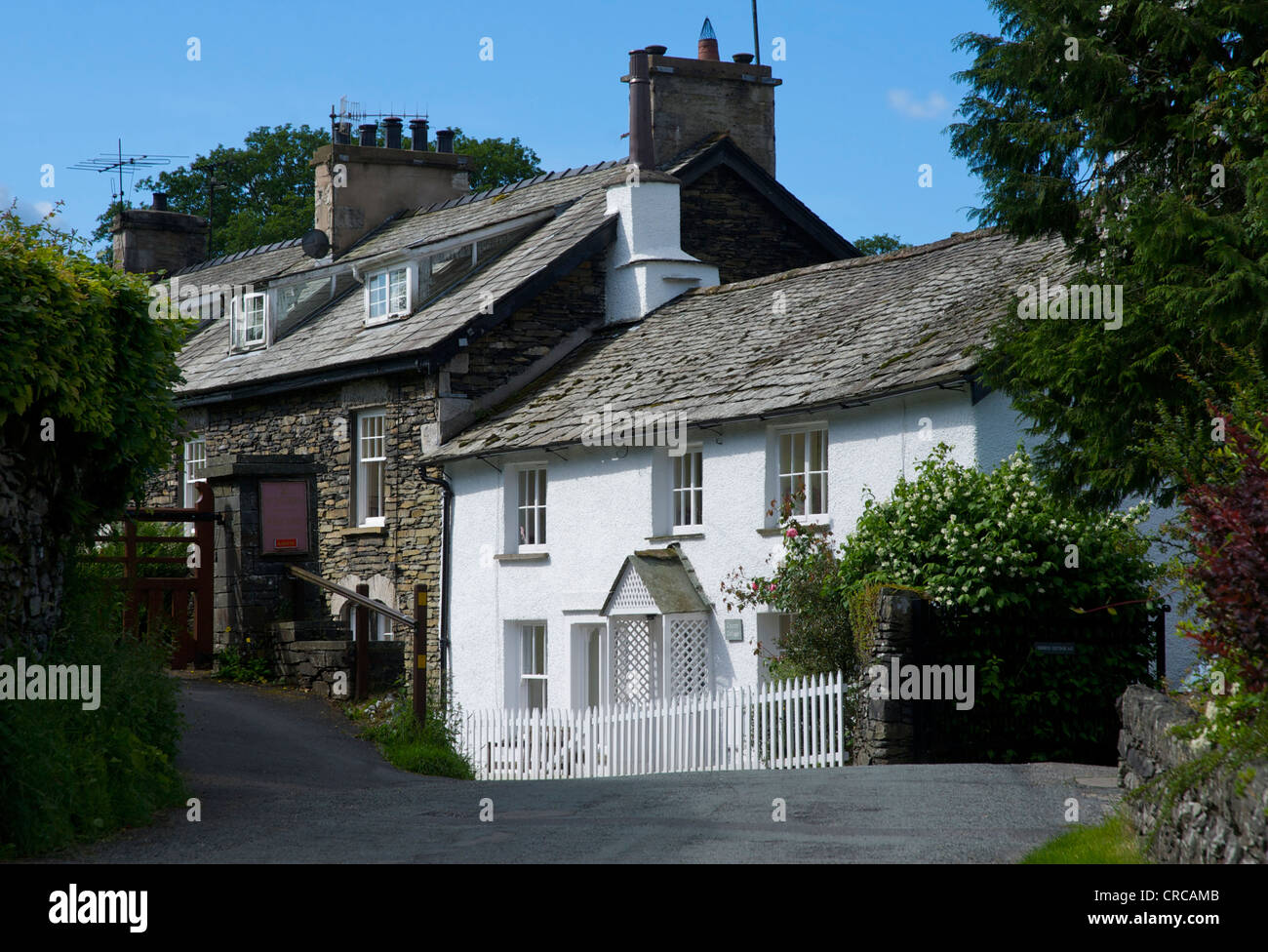 Haus im Dorf von weit Sawrey, Nationalpark Lake District, Cumbria, England UK Stockfoto