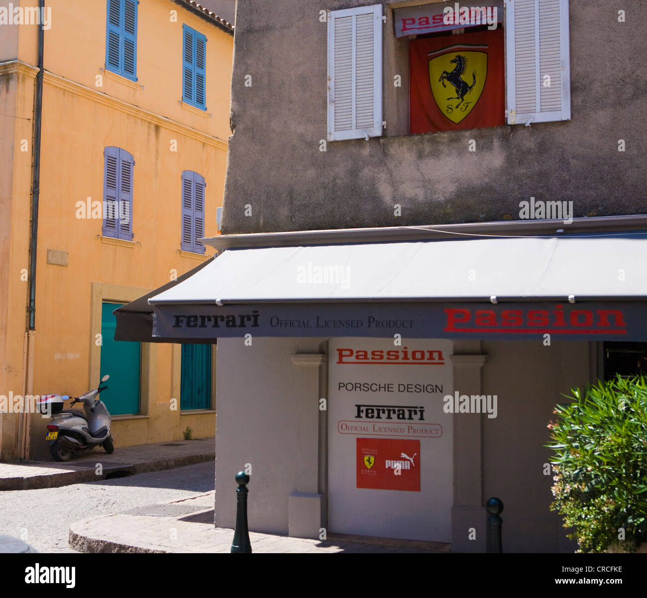 Ferrari-Shop in St Tropez Stockfoto