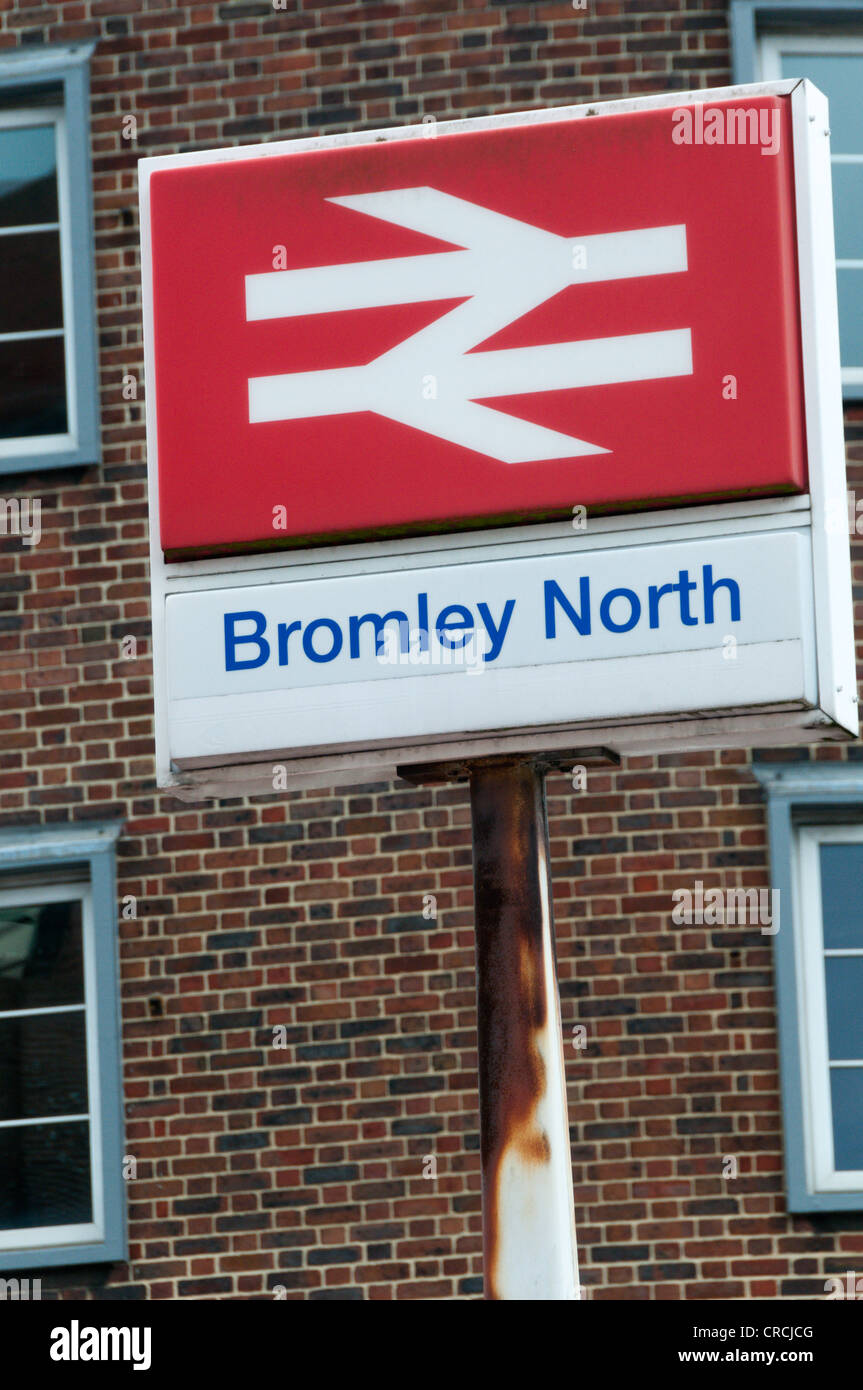 Ein Zeichen für Bromley North Station. Stockfoto