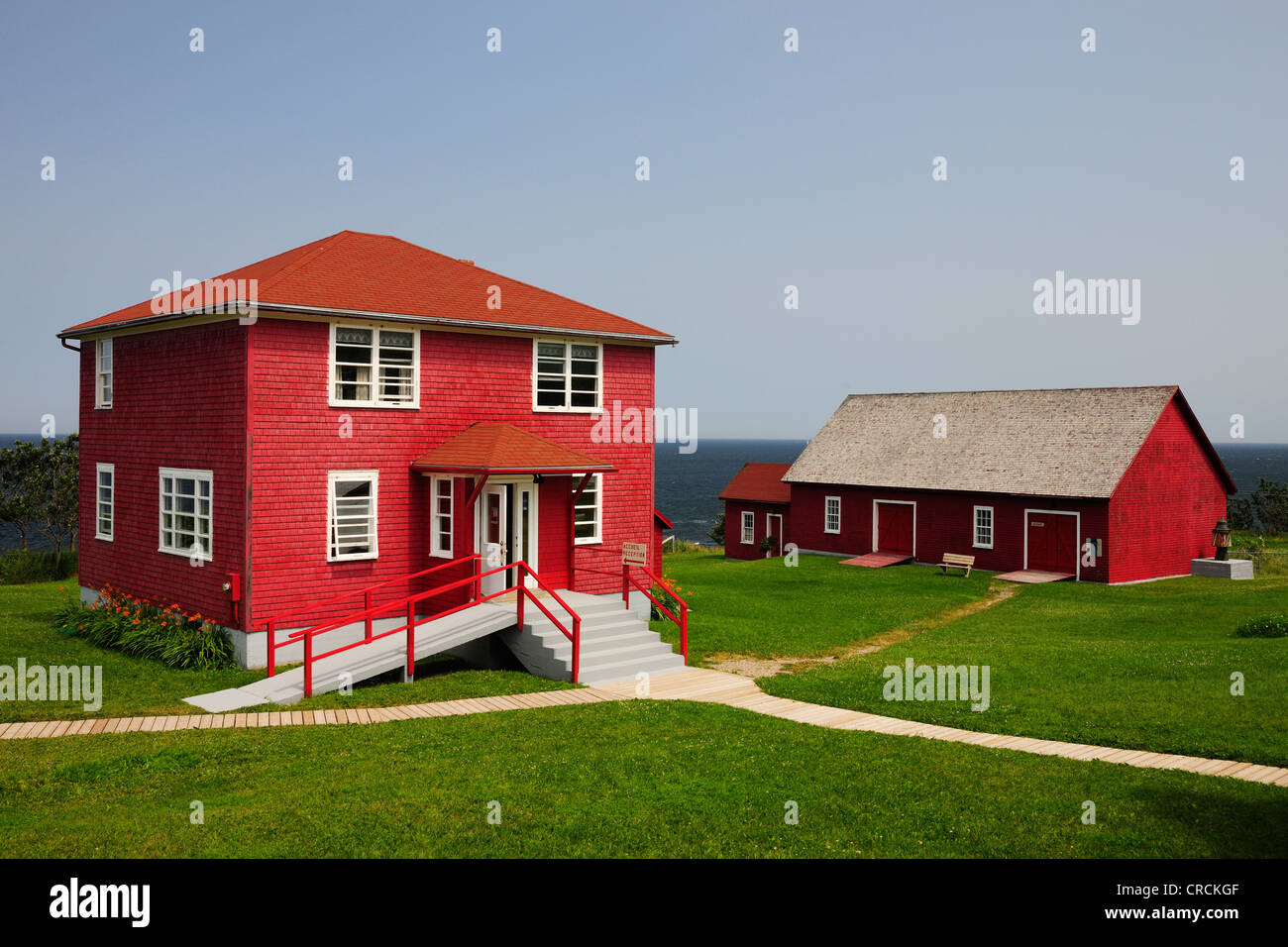 Leuchtturm bauen La Martre, Gaspésie oder Gaspé-Halbinsel, Quebec, Kanada Stockfoto Leuchtturm bauen La Martre, Gaspésie oder Gaspé-Halbinsel, Quebec, Kanada Stockfoto