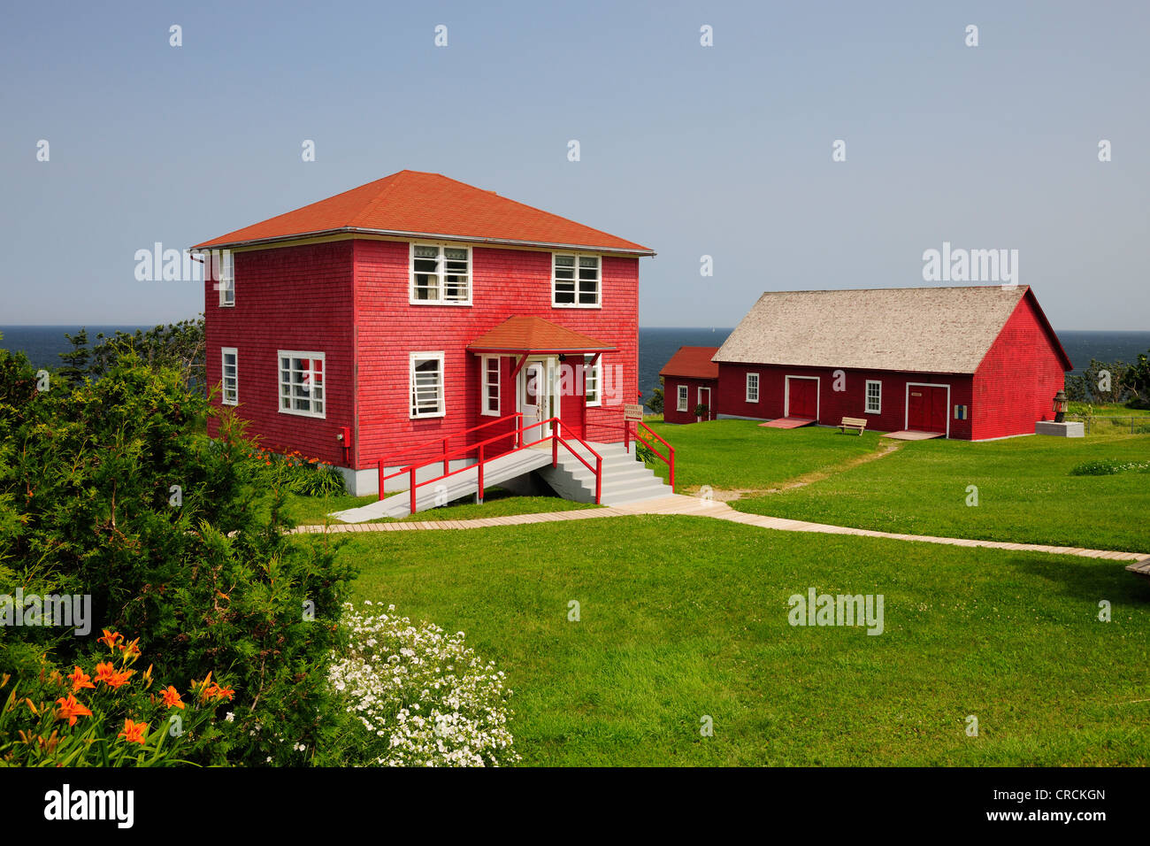 Leuchtturm bauen La Martre, Gaspésie oder Gaspé-Halbinsel, Quebec, Kanada Stockfoto Leuchtturm bauen La Martre, Gaspésie oder Gaspé-Halbinsel, Quebec, Kanada Stockfoto