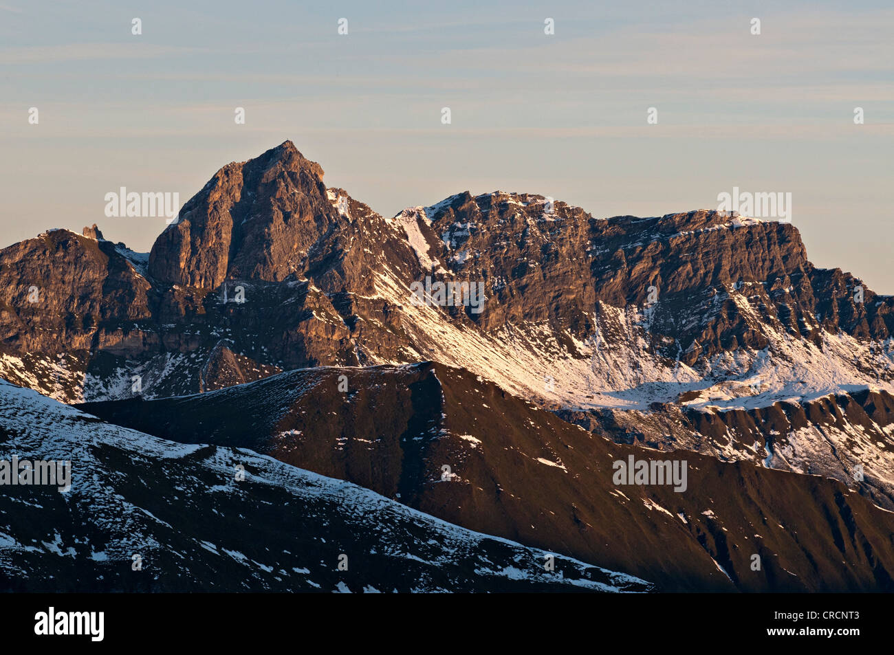 Felswände der Kalkwand Und Torwand, gesehen vom Spannagel Hütte, Tuxer Alpen, Tirol, Österreich, Europa Stockfoto