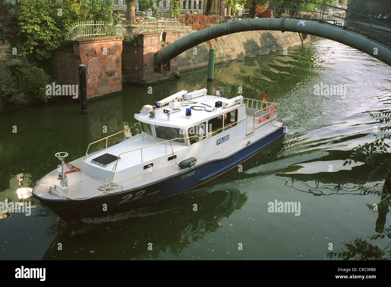 Boot der Wasserschutzpolizei in Berlin Stockfoto