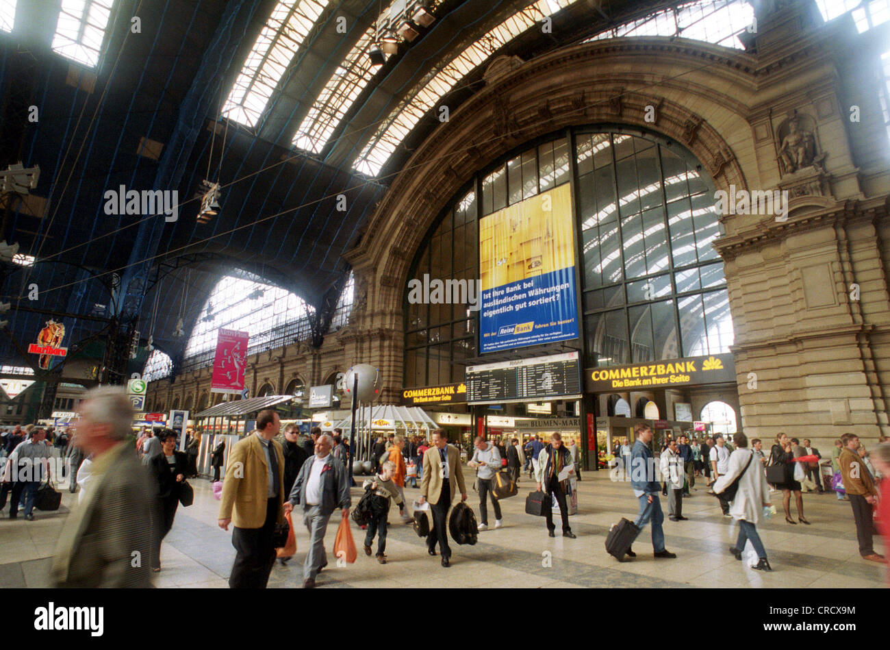 Innenansicht vom Hauptbahnhof in Frankfurt am Main Stockfotografie Alamy