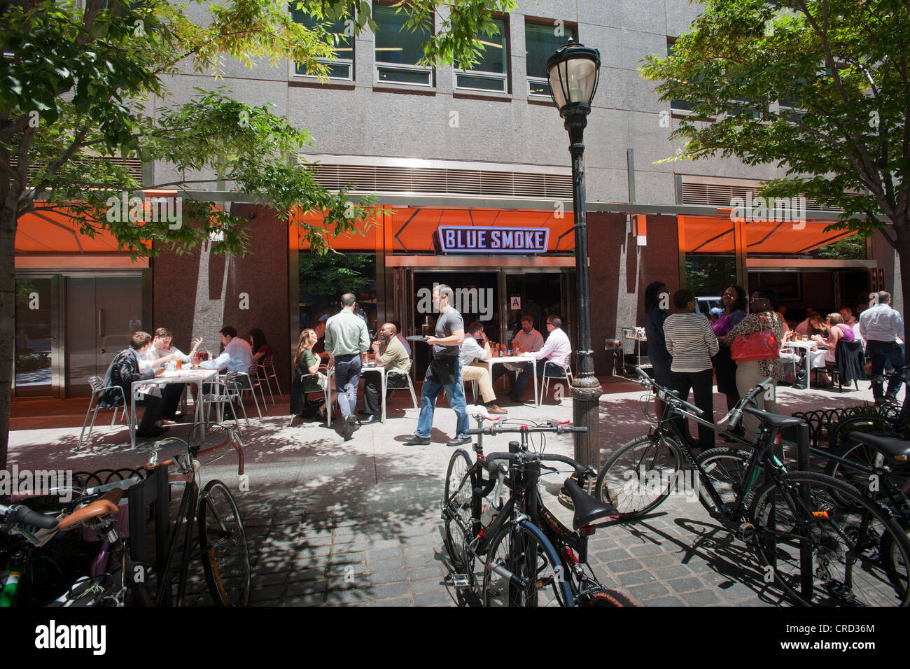 Blauer Rauch Grill-Restaurant in der Vesey Street in Lower Manhattan in New York Stockfoto
