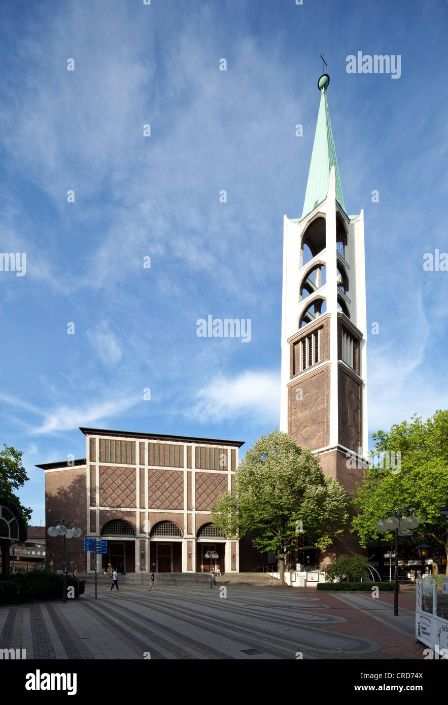 Alte evangelische Kirche, Gelsenkirchen, Ruhrgebiet, Nordrhein-Westfalen, Deutschland, Europa, PublicGround Stockfoto