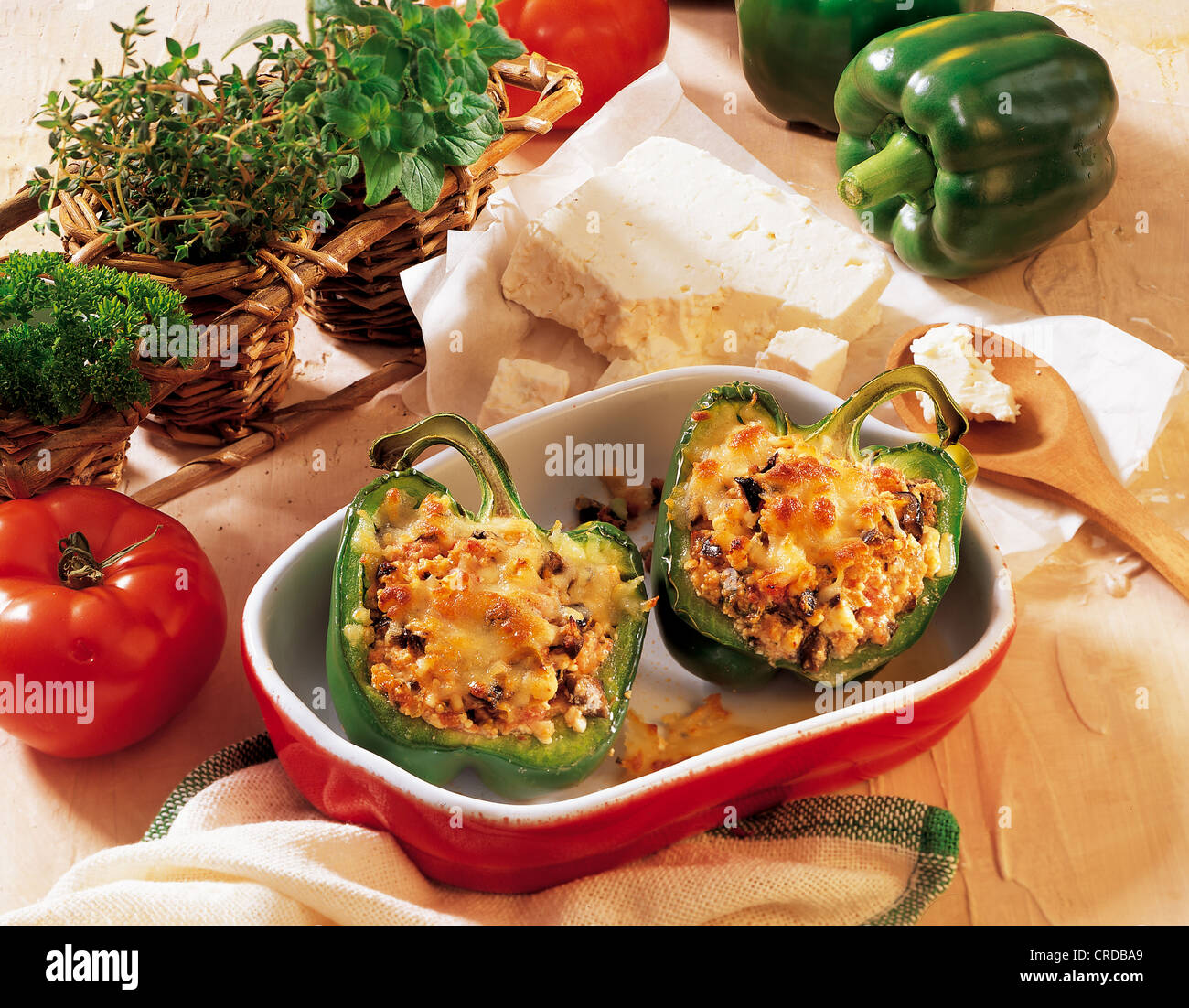 Paprika gefüllt mit Feta-Käse, Bosnien-Herzegowina. Stockfoto