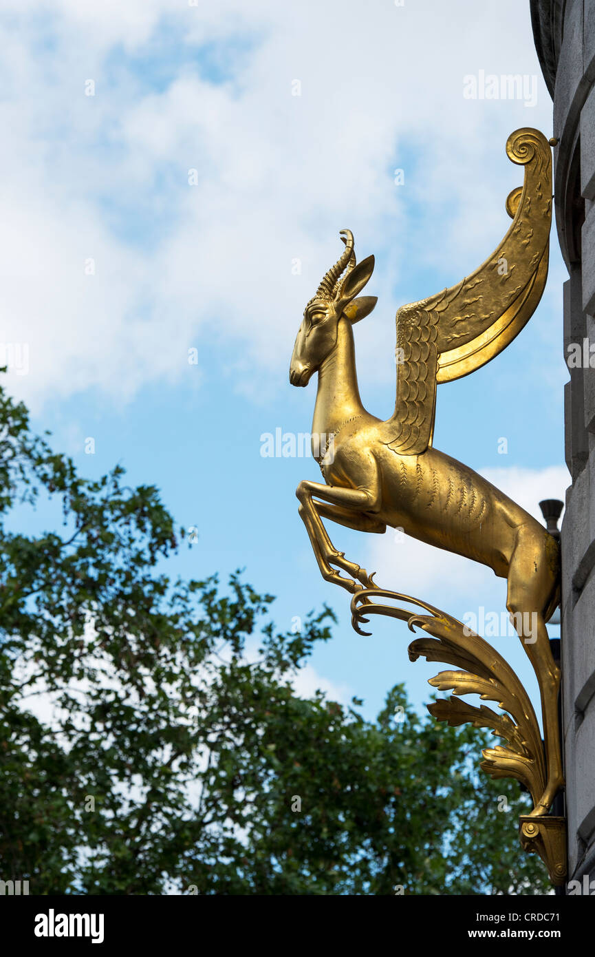 South African Hochkommissariat Springbok Statue. Trafalgar Square, London, England Stockfoto