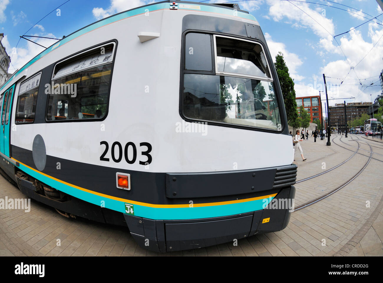 Metrolink Straßenbahn in Piccadilly, Manchester. Stockfoto