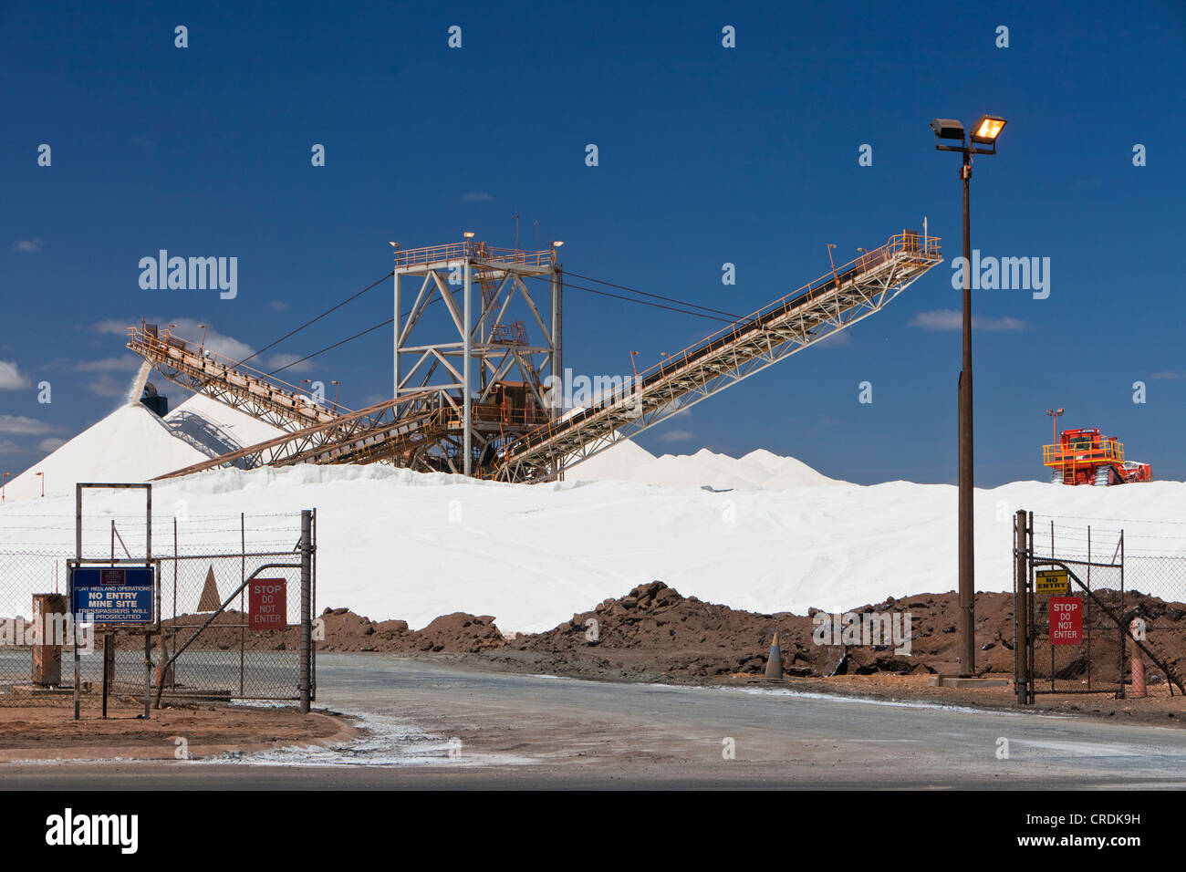 Meer Salzgewinnung durch die britisch-australische Bergbauunternehmen Rio Tinto Minerals, Port Hedland, Western Australia, Australien Stockfoto
