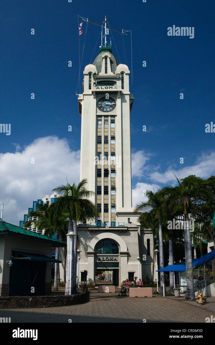 Aloha Tower in Honolulu Hafen, ein Leuchtturm, erbaut im Jahre 1928, Honolulu, Hawaii, USA Stockfoto
