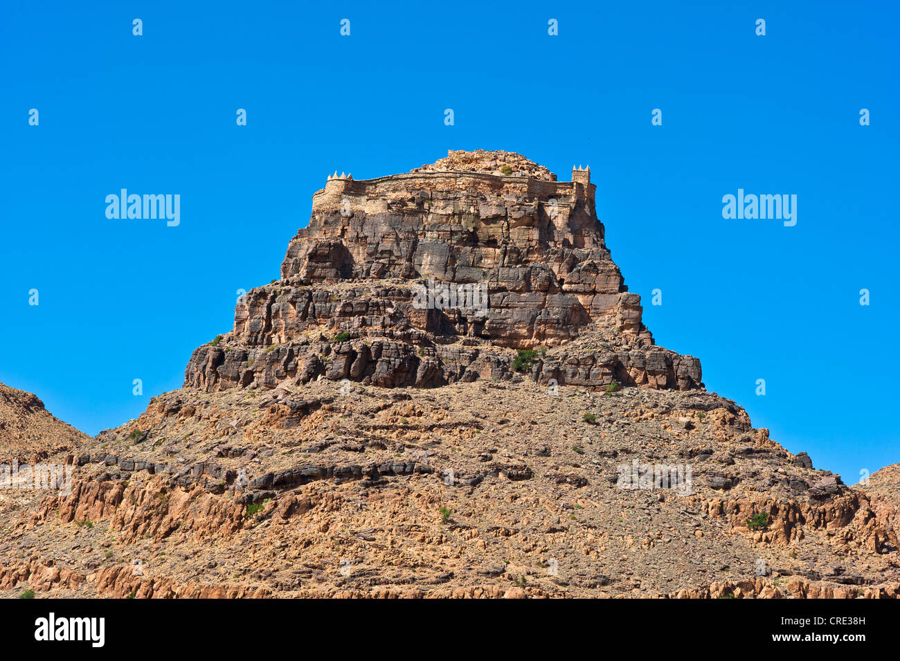 Agadir-Id Aissa, eine befestigte Burg auf einer Klippe, Amtoudi, Anti-Atlas Gebirge, Südmarokko, Marokko, Afrika Stockfoto