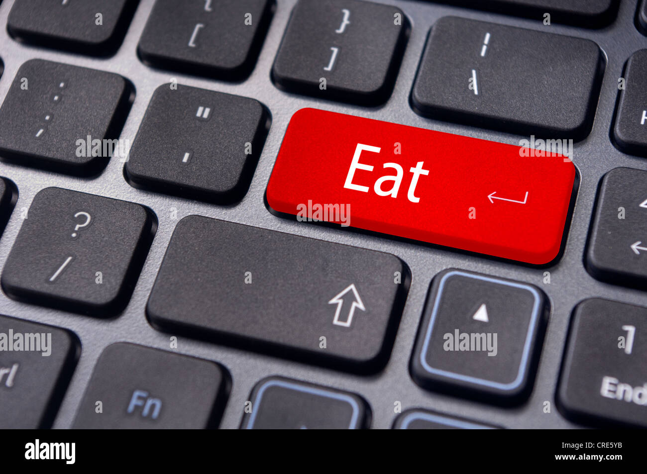 Essen oder Essen Konzepte für Lebensmittel im Zusammenhang mit Lebensstil mit Nachricht auf Computer-Tastatur. Stockfoto