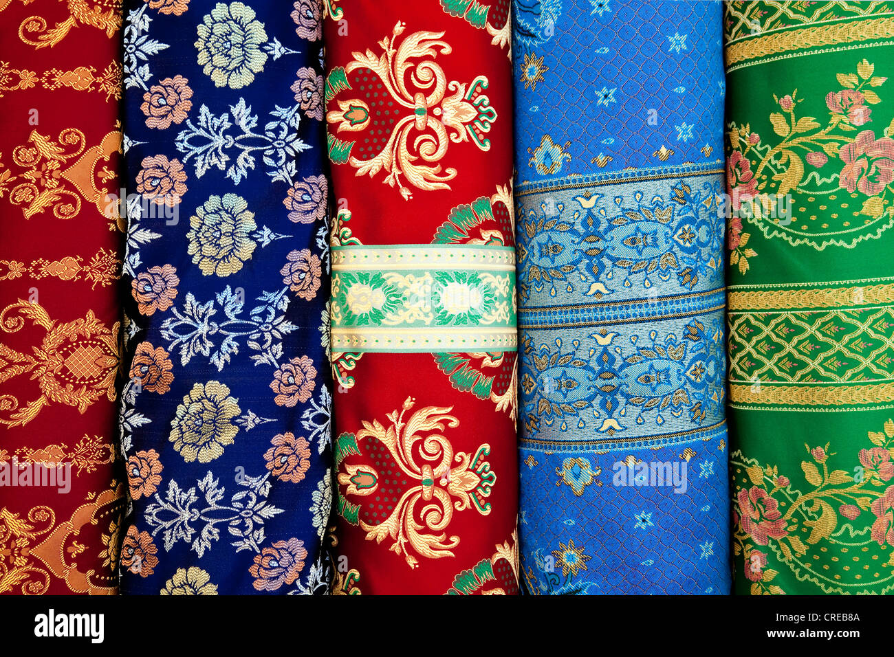 Stoffe mit traditionellen marokkanischen Muster, Essaouira, Marokko, Afrika Stockfoto