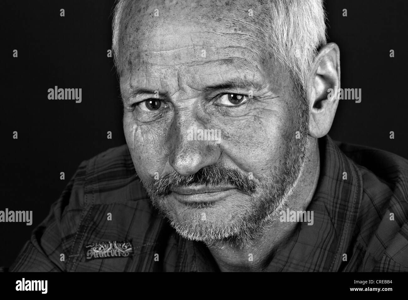 Älterer Mann, portrait Stockfoto