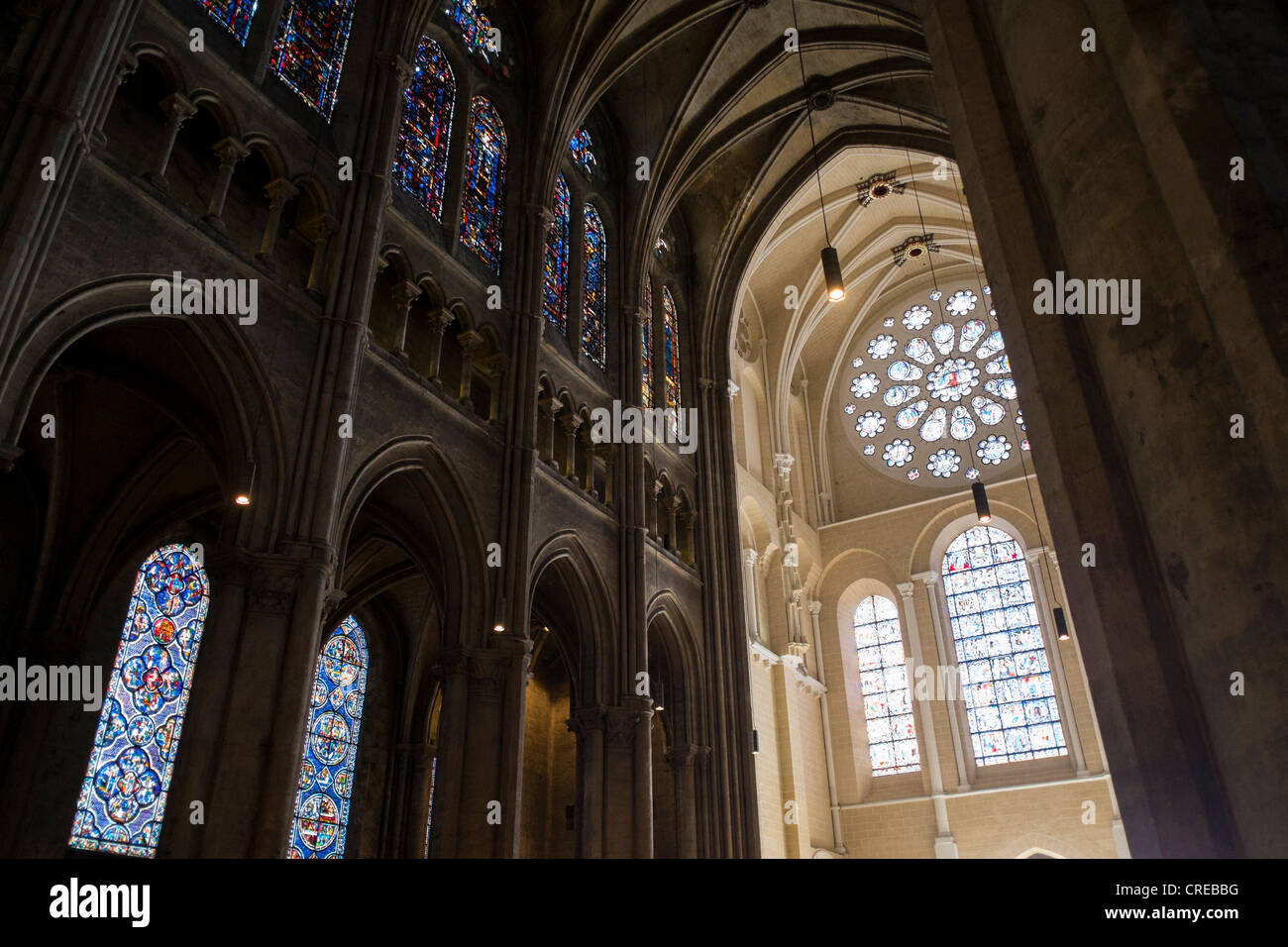 Reinigung und Restaurierung arbeiten an der Kathedrale von Chartres in Frankreich Stockfoto