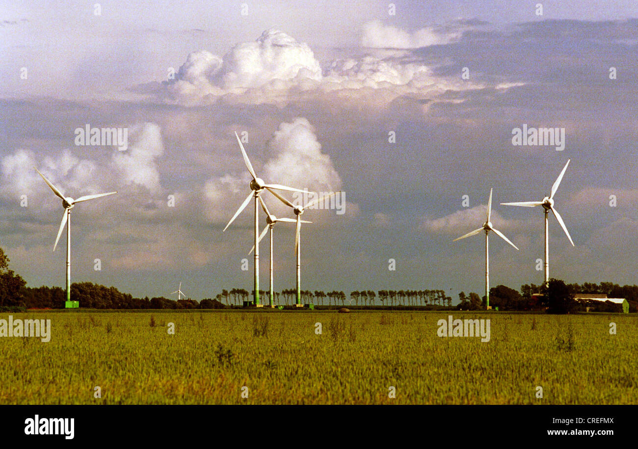 Windkraftanlage in Reinsbuettel, Deutschland Stockfoto