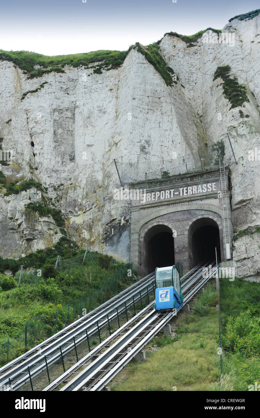 Le Tréport Funiculaire Seine Maritime Normandie Frankreich Stockfoto