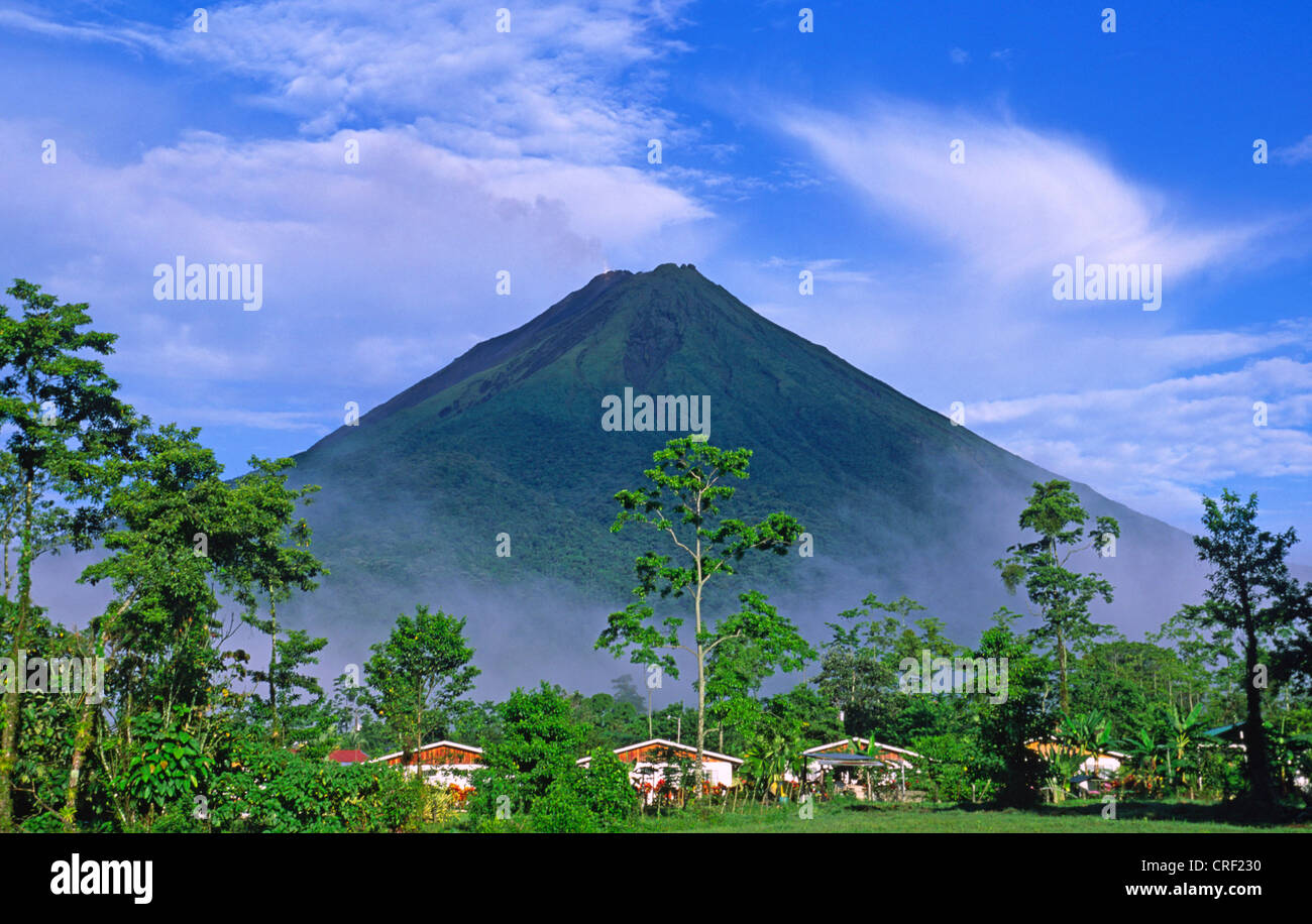 Blick auf den Vulkan Arenal in der Nähe von La Fortuna, Costa Rica Stockfoto