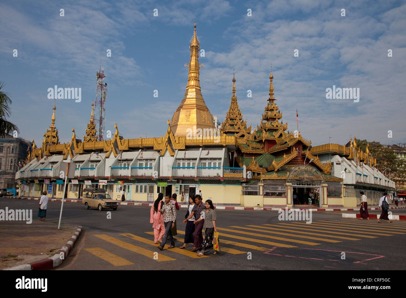 Myanmar, Burma, Yangon. Sule-Pagode. Stockfoto
