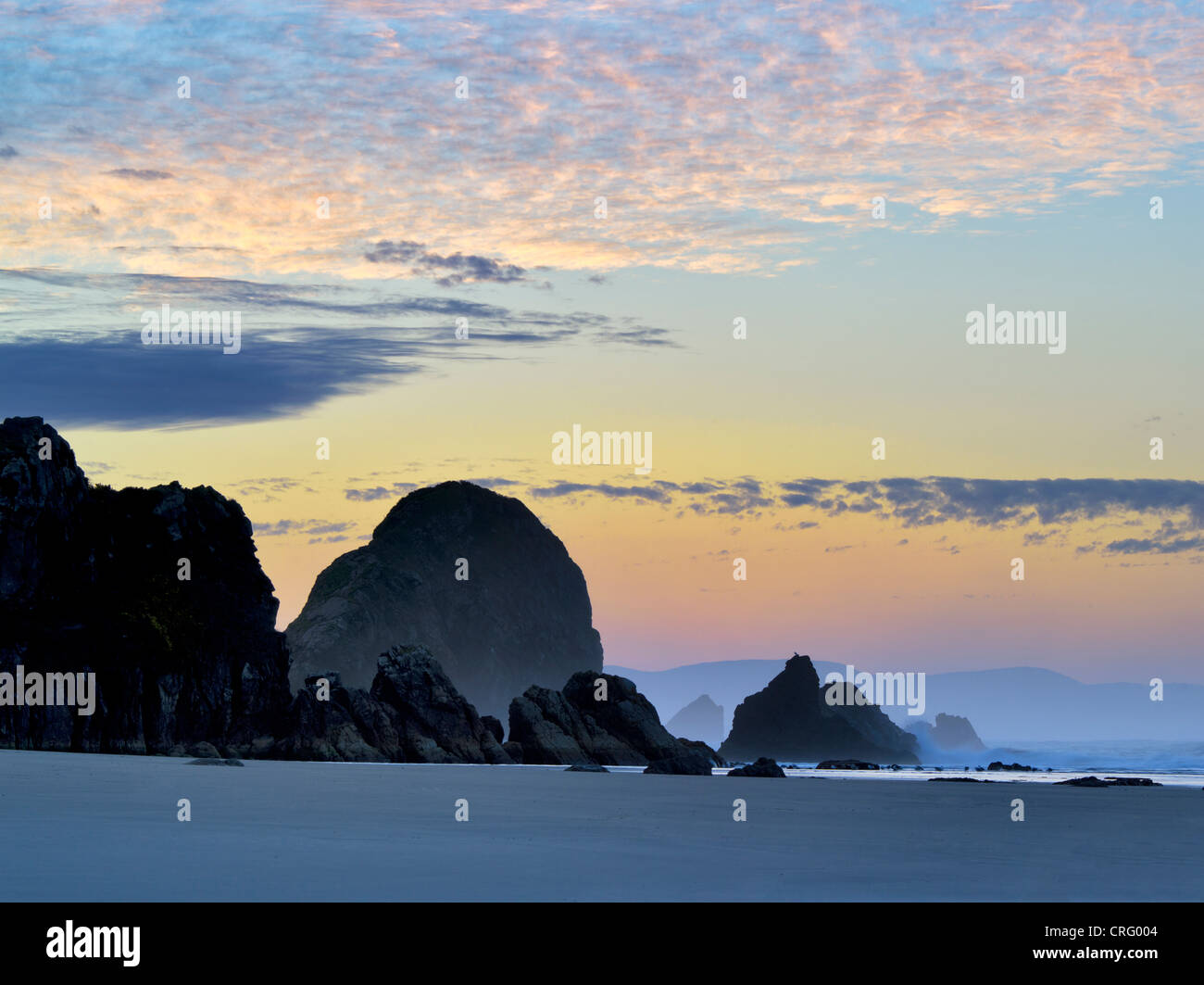 Sonnenaufgang am Harris Beach State Park, Oregon Stockfoto