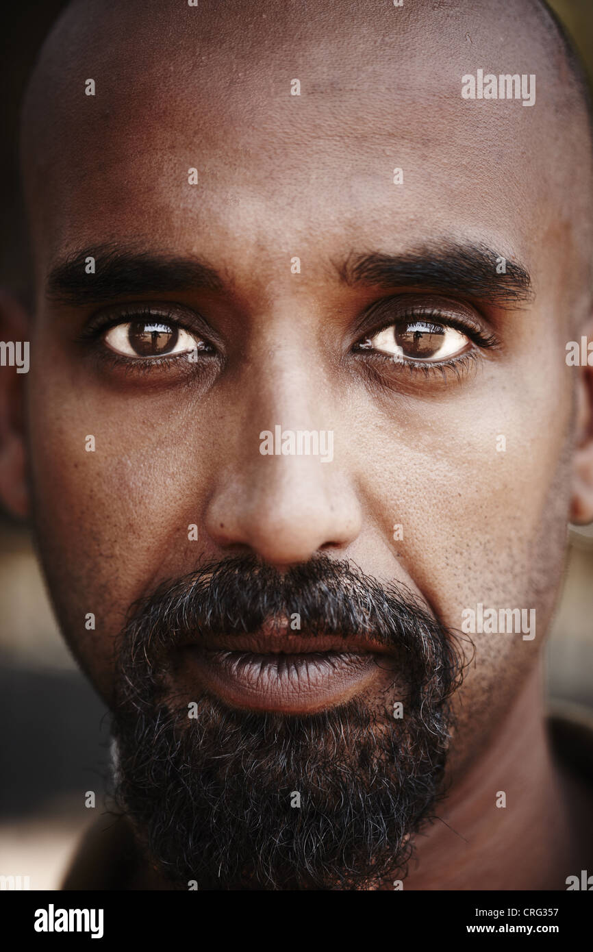 Schließen Sie sich der Reflexion in mans Augen Stockfoto